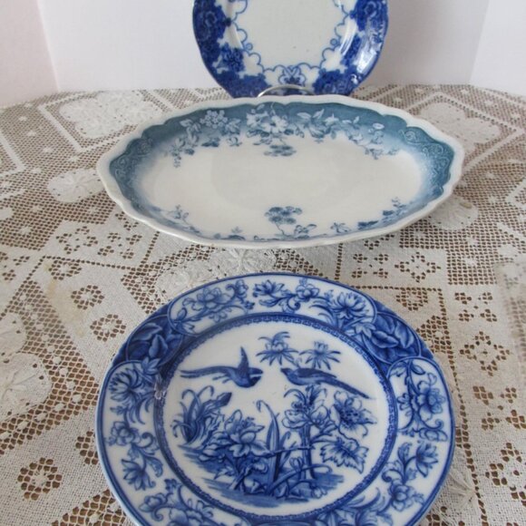 Beautiful Flow Blue Plate with Birds Cauldon England Flow Blue Aesthetic English - Picture 5 of 7